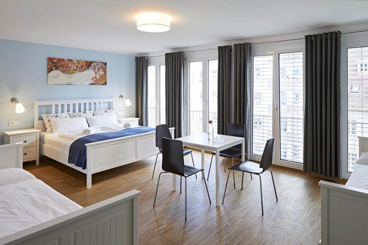 Nonstop Hotel Augsburg - Ubernacht - Hostelhotelhome מראה חיצוני תמונה