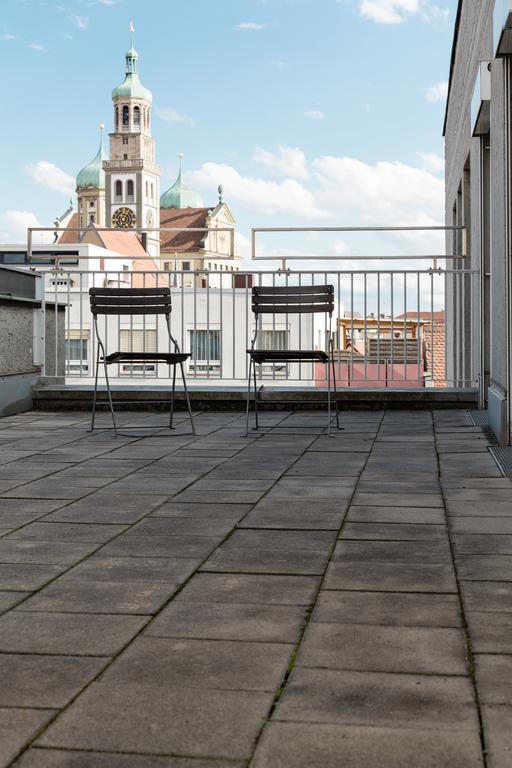 Nonstop Hotel Augsburg - Ubernacht - Hostelhotelhome מראה חיצוני תמונה