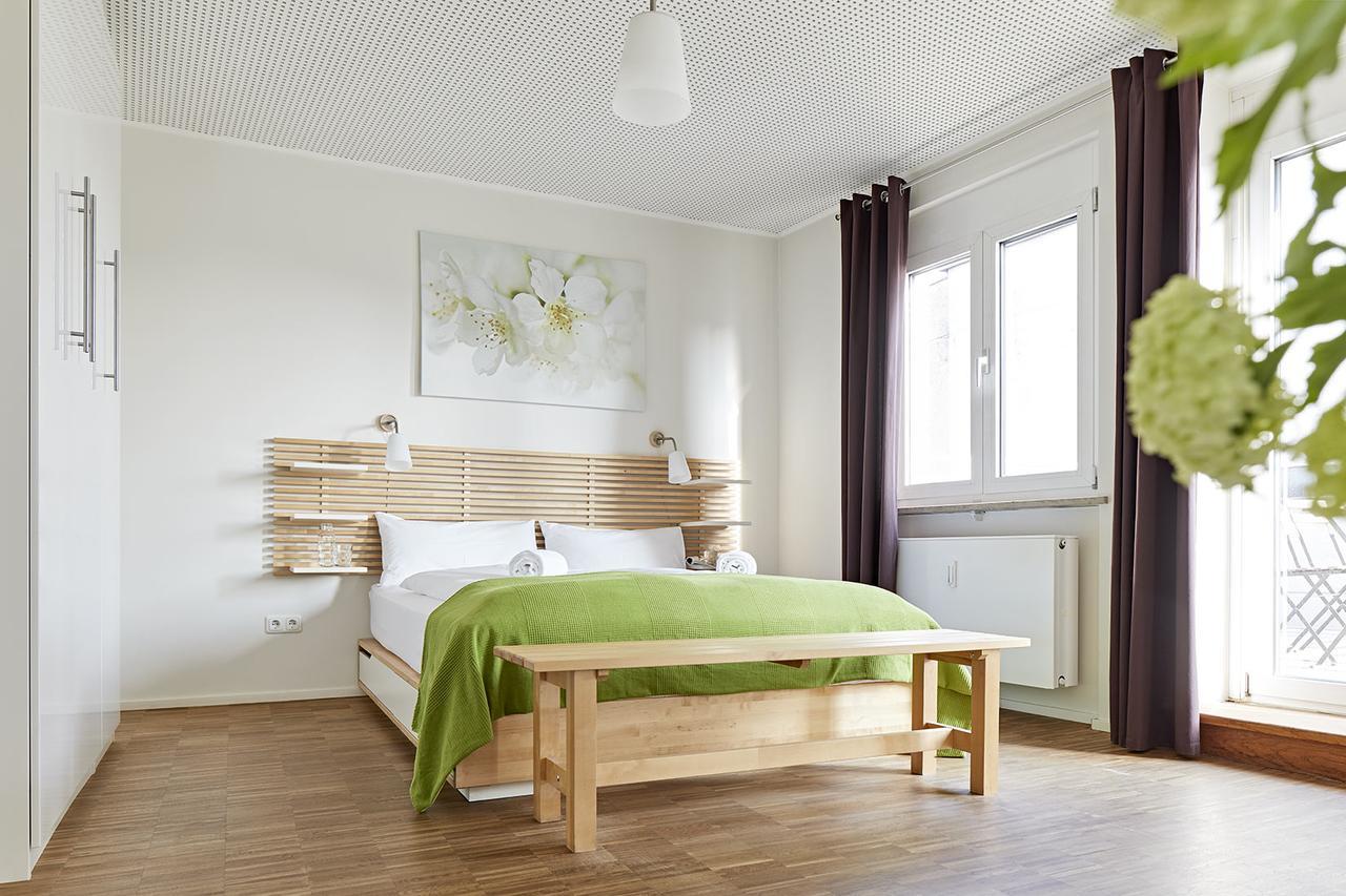 Nonstop Hotel Augsburg - Ubernacht - Hostelhotelhome מראה חיצוני תמונה